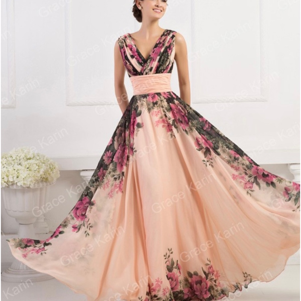 Size 12 long dress with lace up back detail